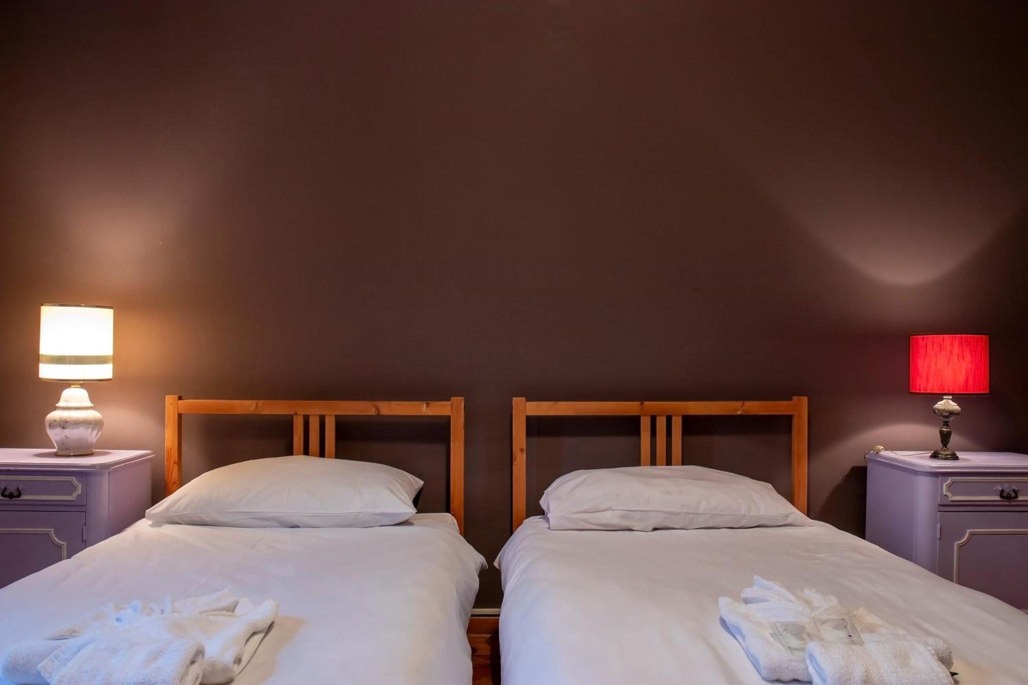 Hostel Teatro Триест Экстерьер фото
